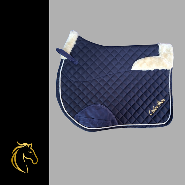 OuterRein este- / yleissatulahuopa karvapehmusteella